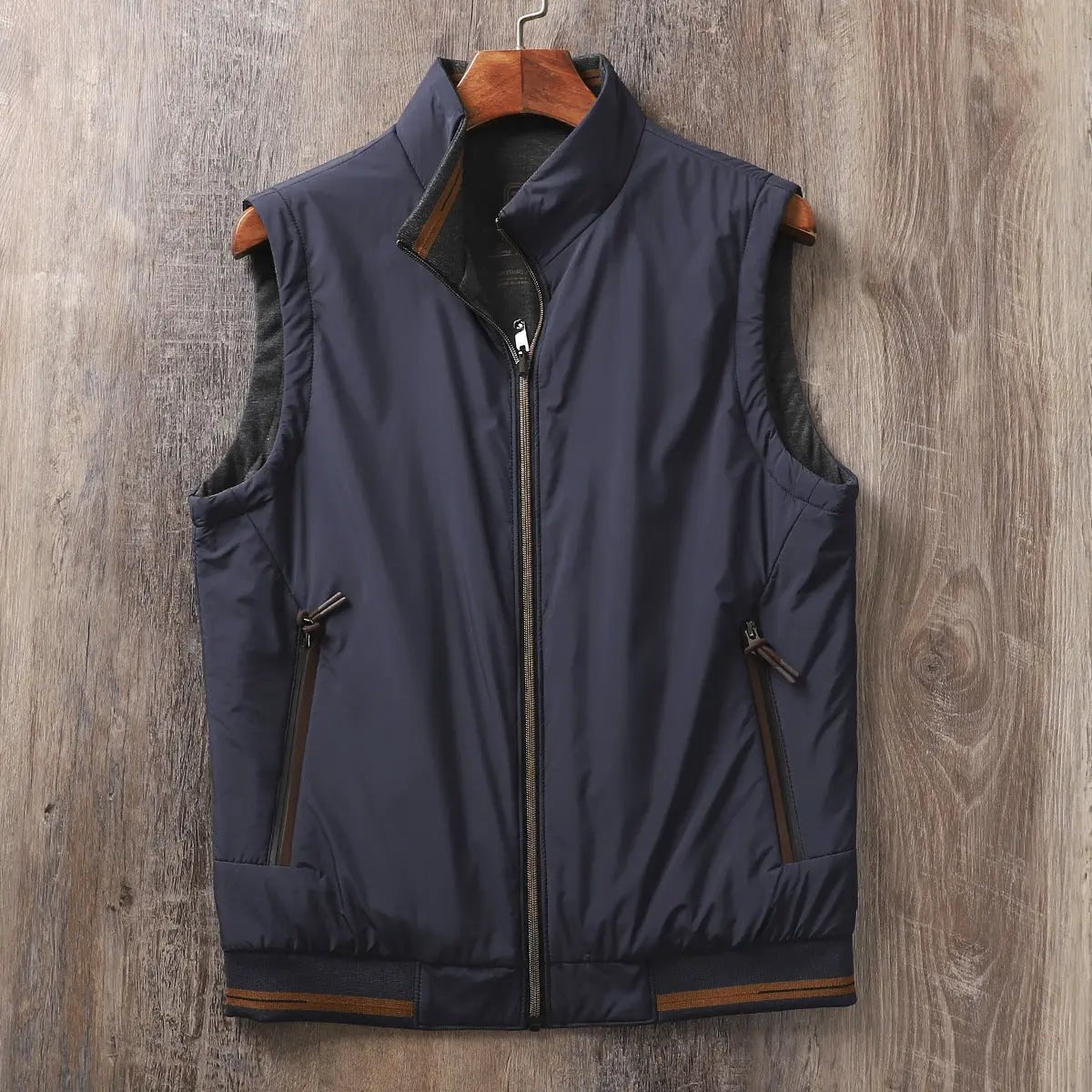 Alpine Edge Vest - Soliqlo