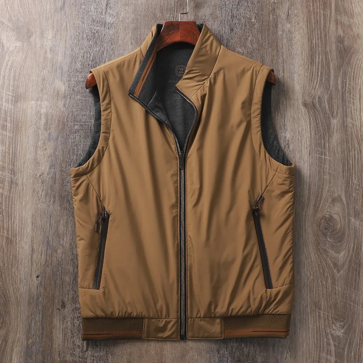 Alpine Edge Vest - Soliqlo