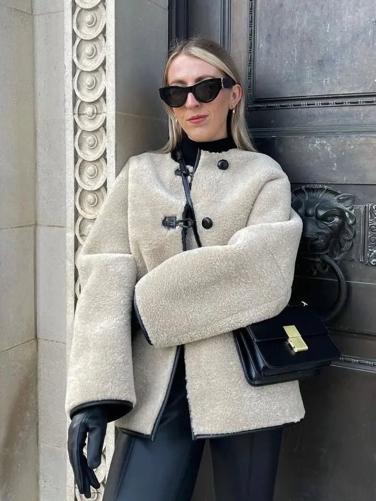 Fur Vogue - Soliqlo