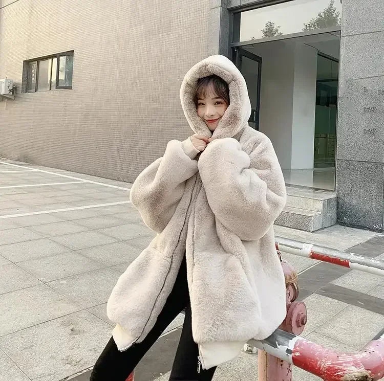 Hiberna Hood | Faux Rabbit Fur Hooded Jacket – Cozy & Trendy AW23 - Soliqlo
