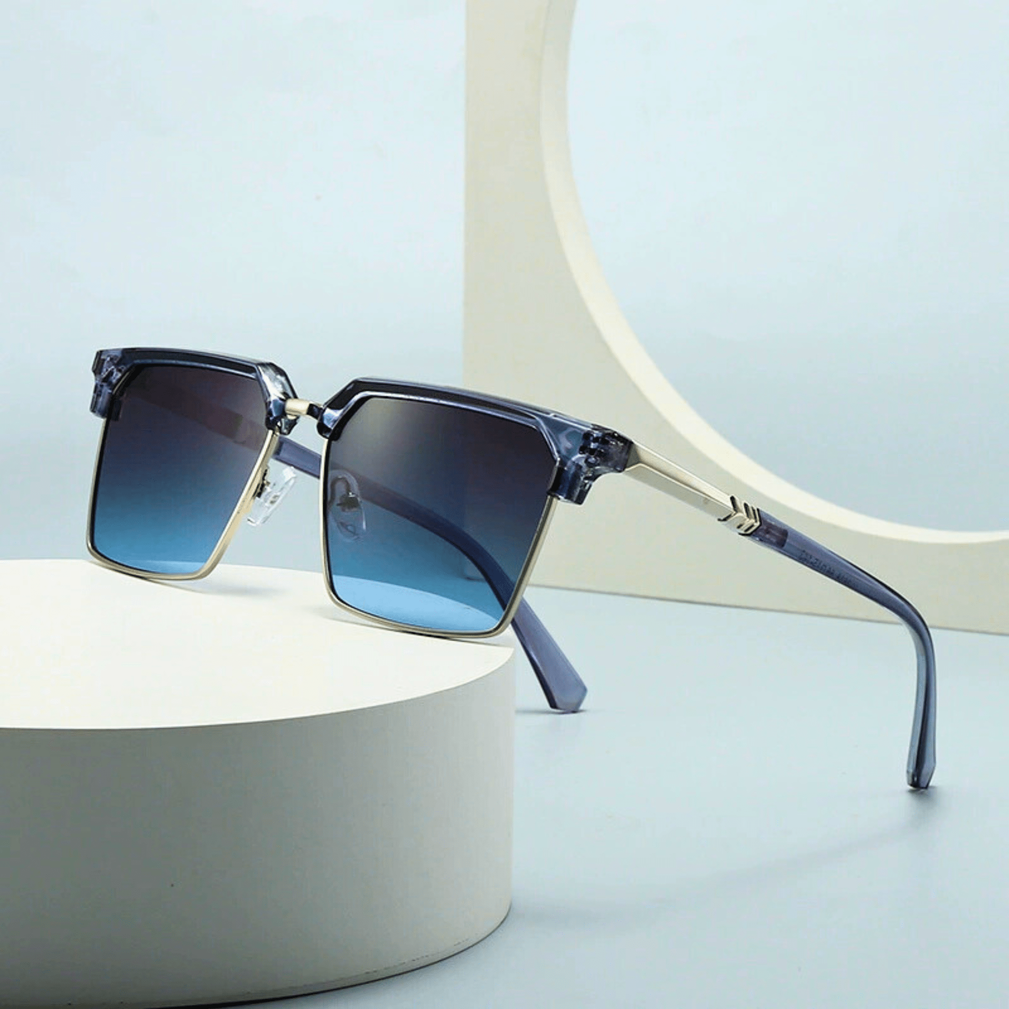 Luminova Shades – A fusion of light and luxury. - Soliqlo