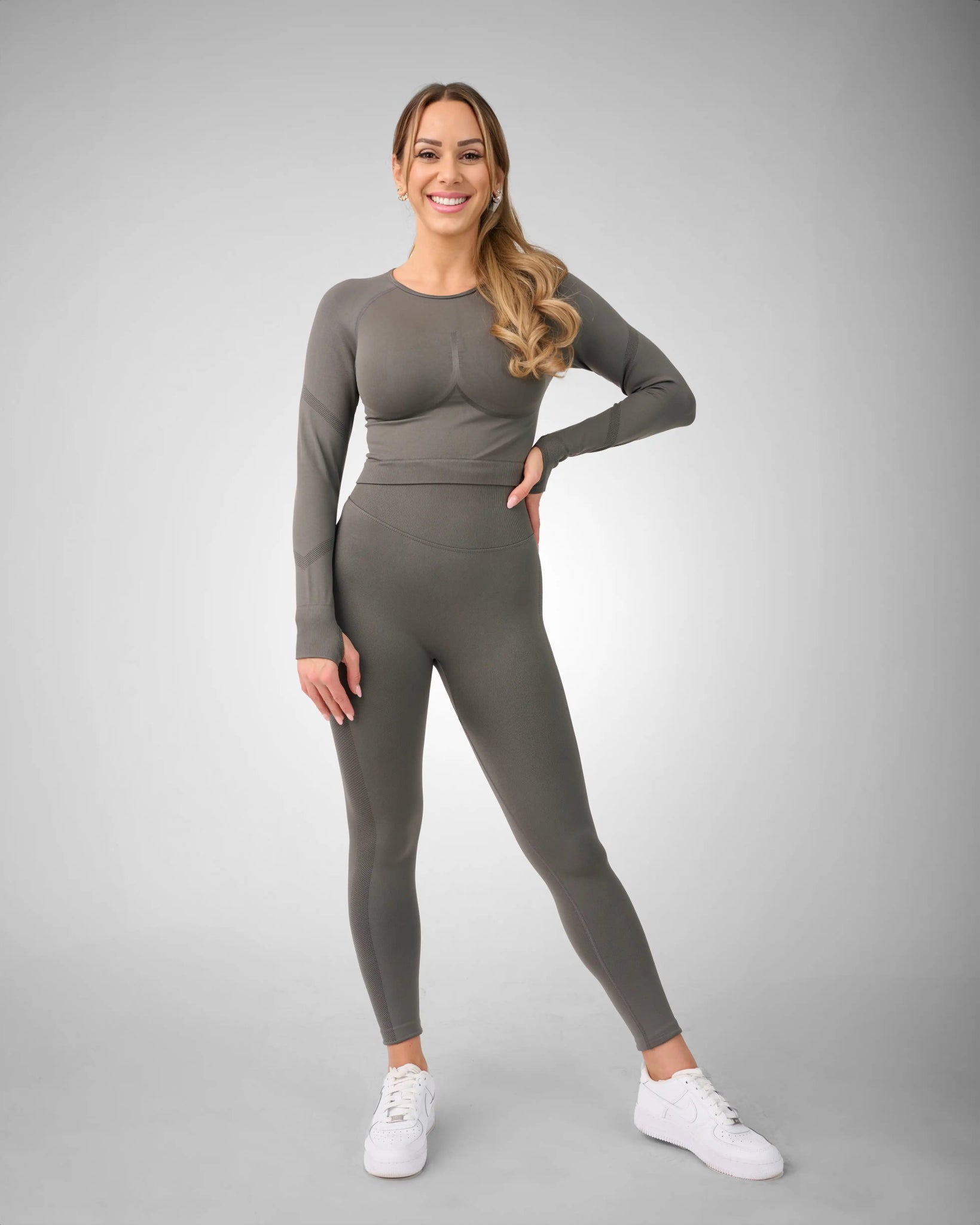 Seamless Shape Leggings - Soliqlo