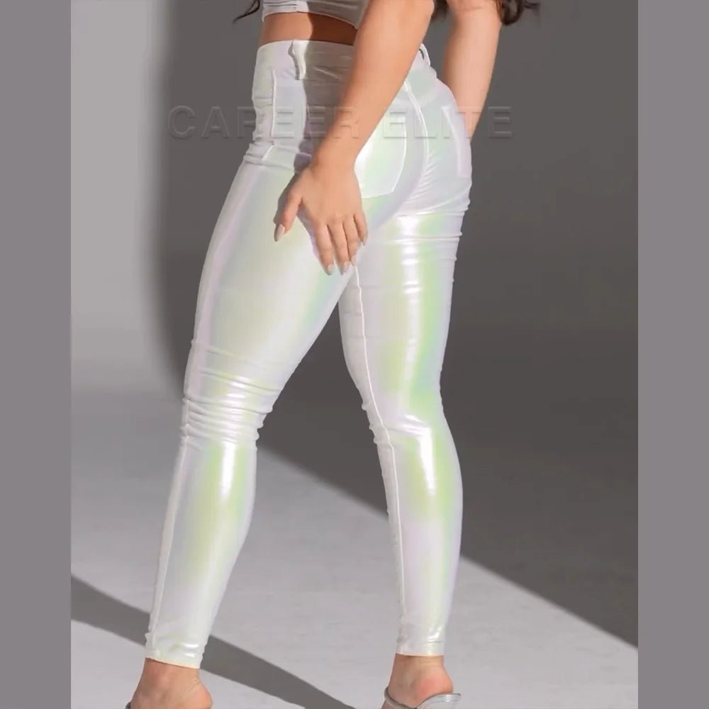 Sleek Form – Perfectly tailored for a sleek, flattering fit. - Soliqlo