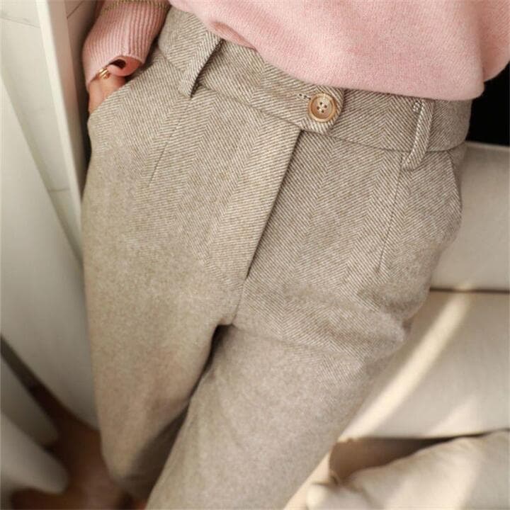 SleekForm Slim Pants - Soliqlo