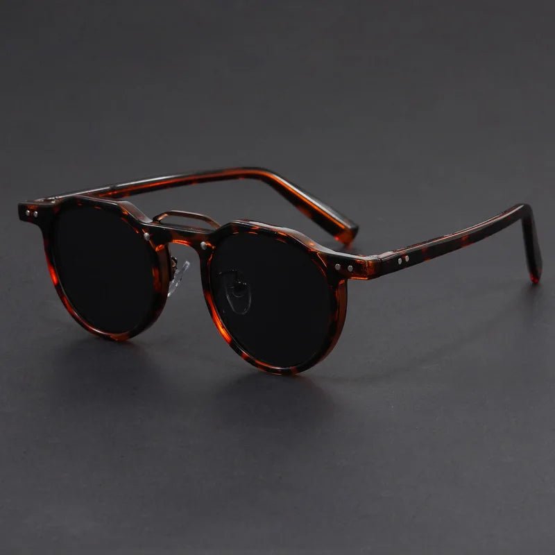 Soliqlo HikariVue – Vintage Vision with a Modern Glow - Soliqlo
