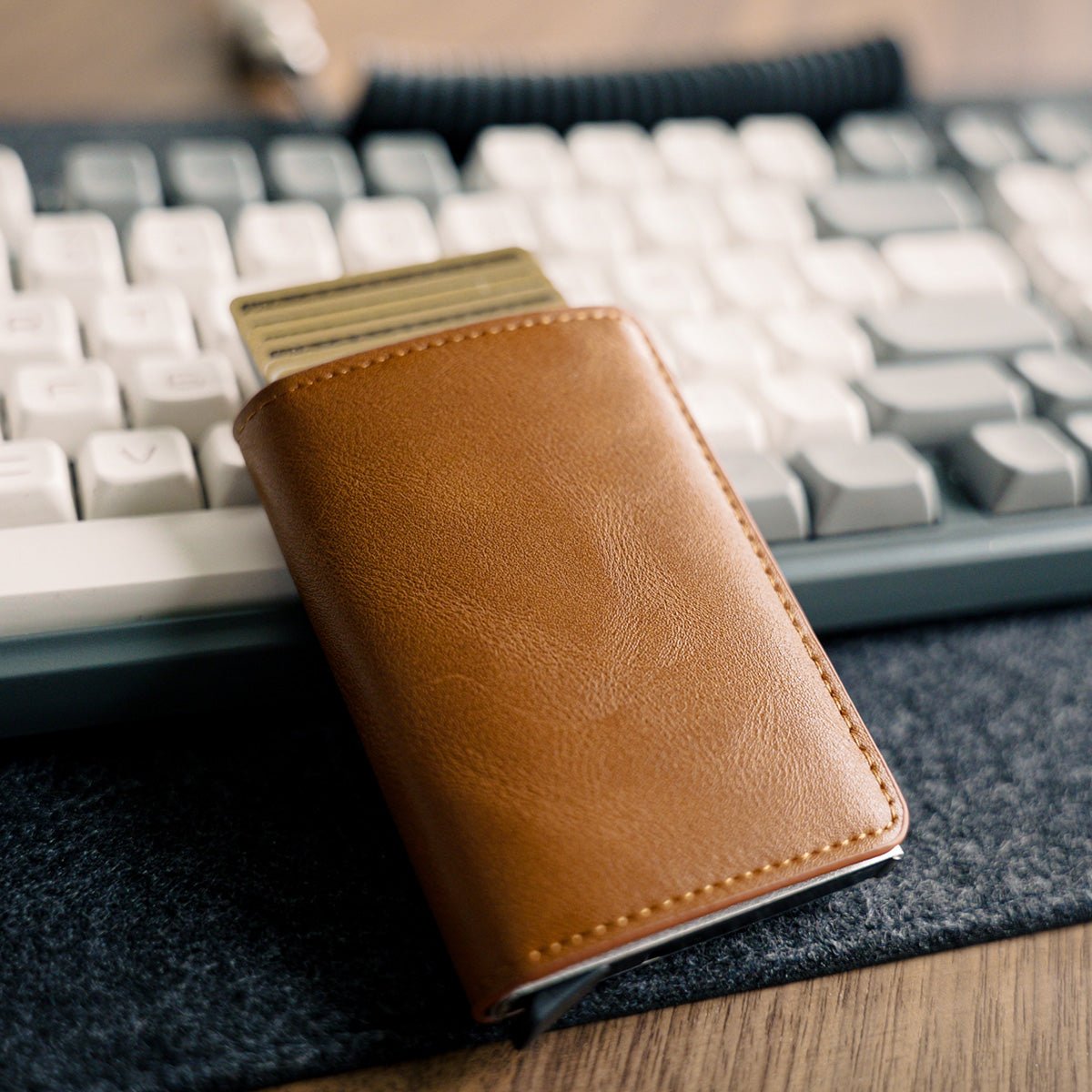 Toggl Ease Wallet - Soliqlo