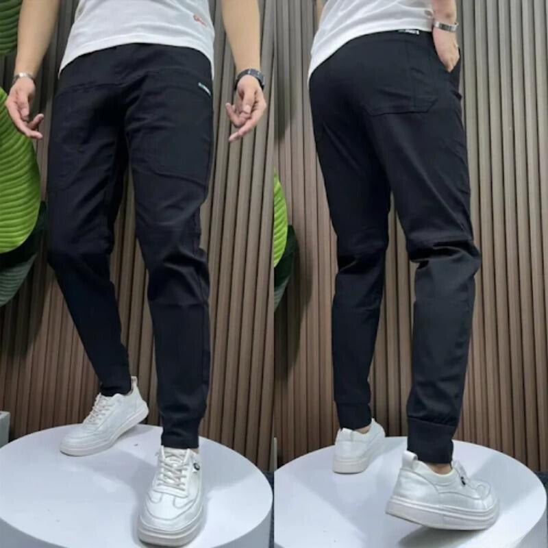 TrekFlex Cargos with great storage capacity - Soliqlo