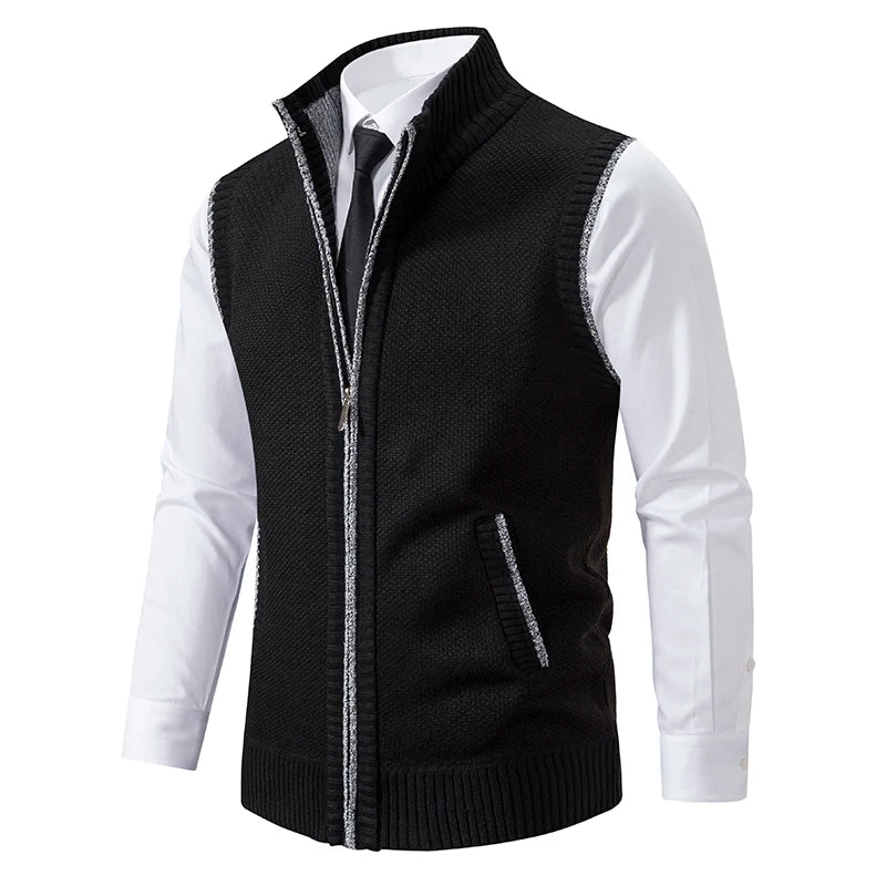 Wool Crest Knitted Sleeveless Sweater - Soliqlo